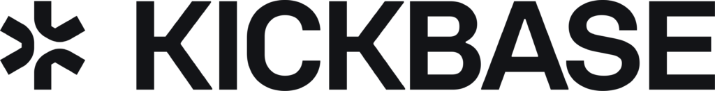 Kickbase Logo in moderner, schwarzer Schrift auf weißem Hintergrund für Fußball App und Sportplattform.