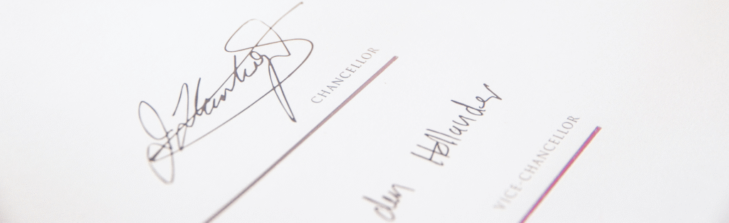 Two signatures of Chancellor and Vice-Chancellor on KI certificate, official document Germany.